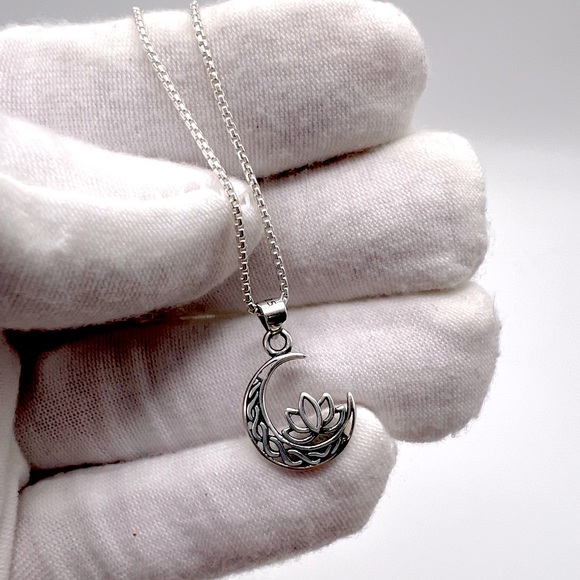 .925 Sterling Silver Moon and Lotus Flower Necklace - Picture 10 of 16
